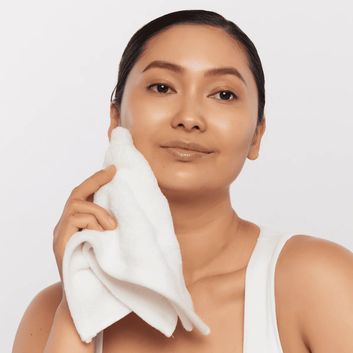 Purastat 5 Cleanser 220ml - Image 2