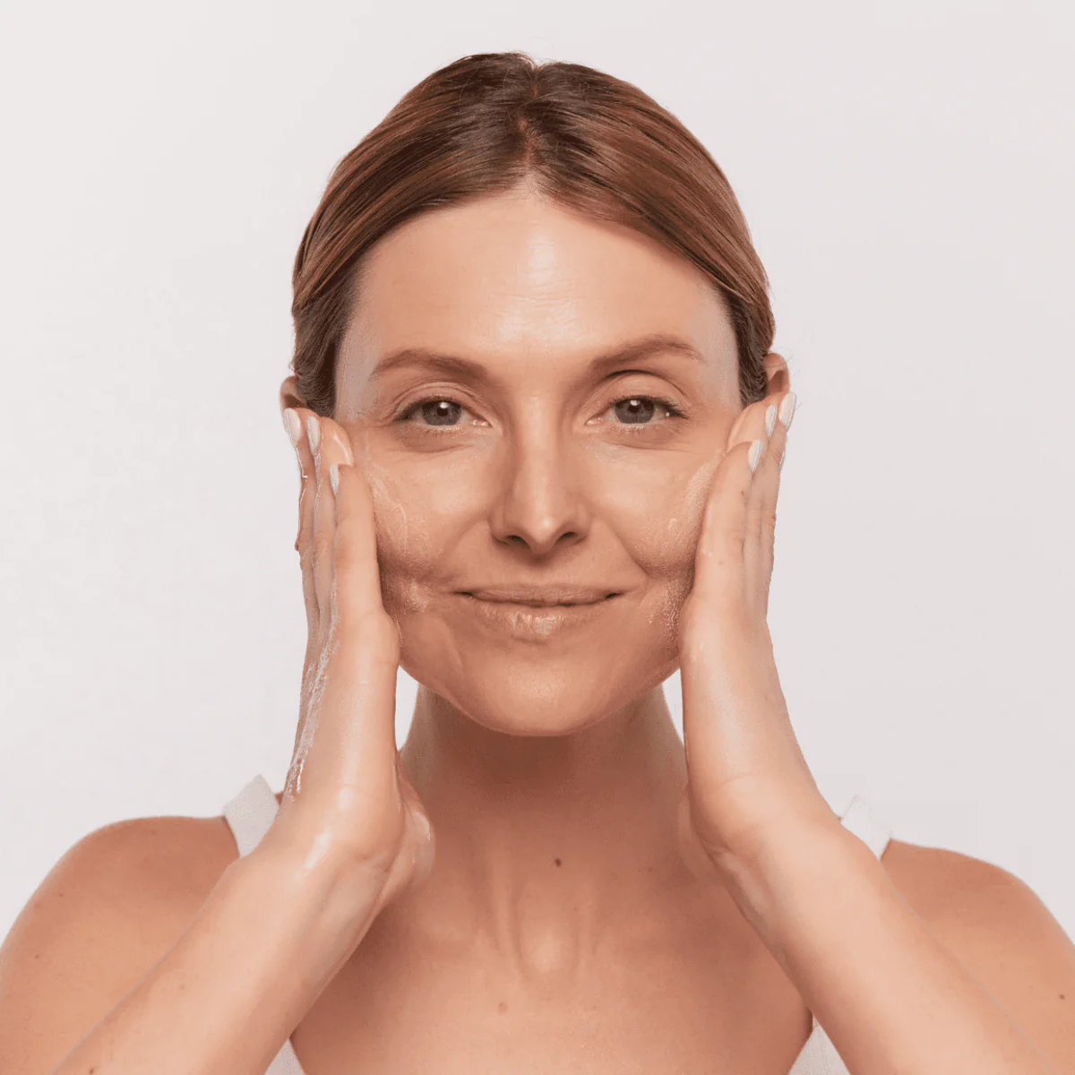 Purastat 5 Cleanser 220ml - Image 3