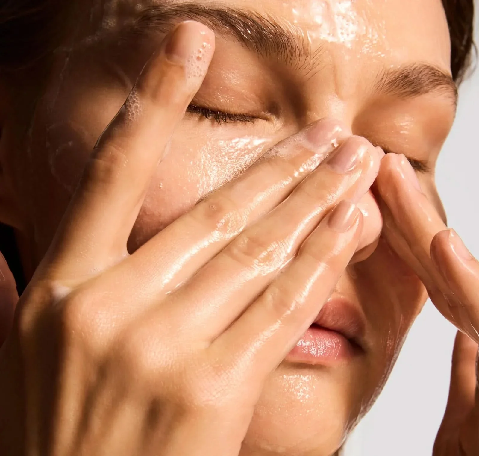 Cleansing Complex 60ml - Image 3