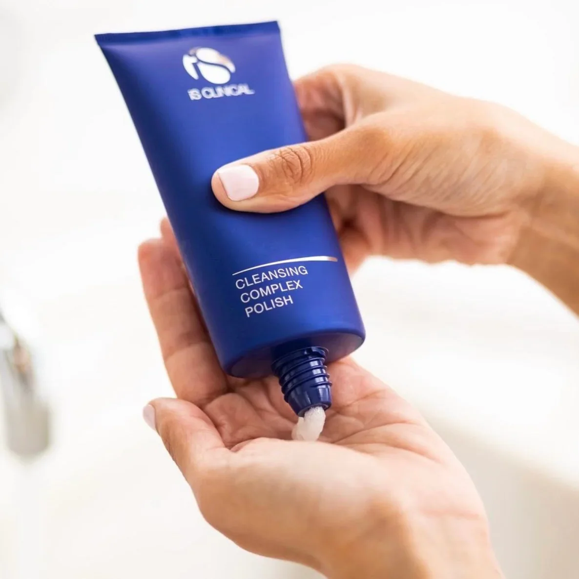 Cleansing Complex Polish 120ml - Image 5