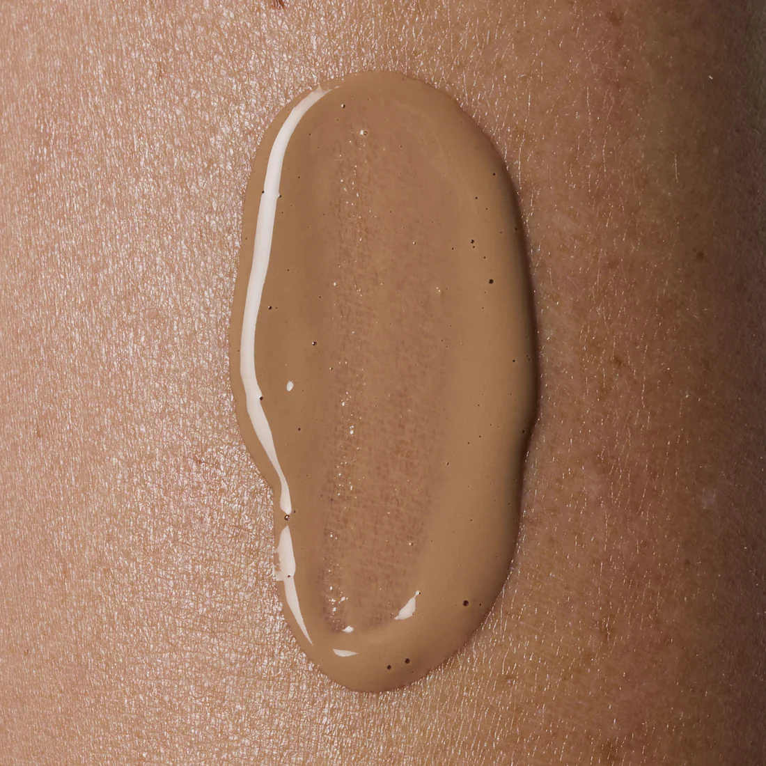 Tinted Facial Fluid SPF50 50ml - Image 3