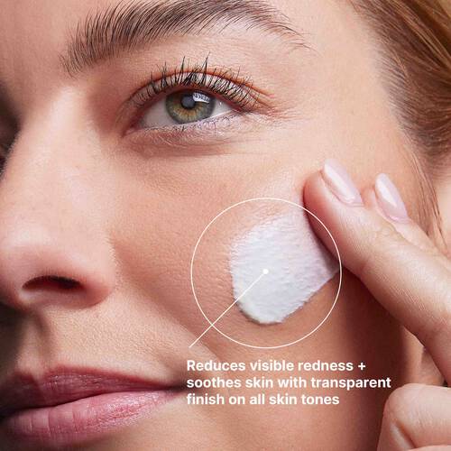 Ultra Facial Defense SPF50 30ml - Image 3