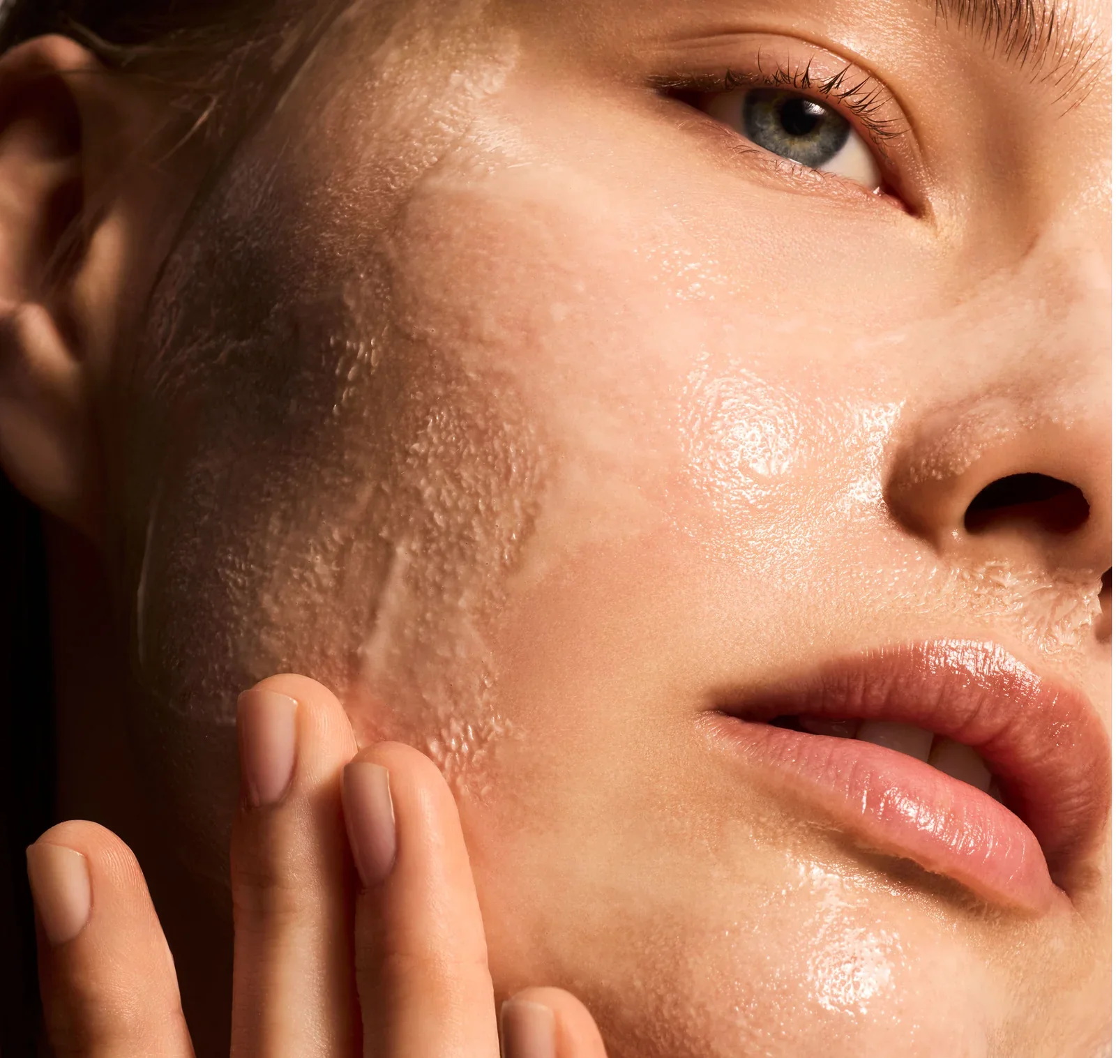Warming Honey Cleanser 120ml - Image 3